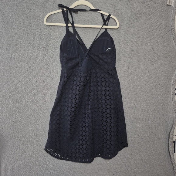 ATHLETA Marbella Navy Blue Eyelet Padded Crossback Tie Dress Small - Picture 2 of 8
